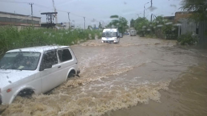 Девять населенных пунктов оказались затоплены на Ставрополье