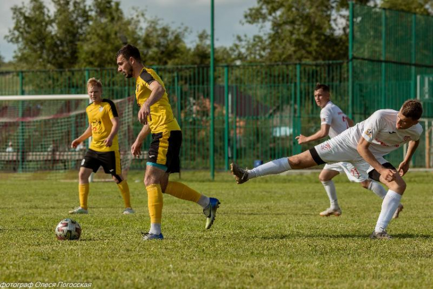 «Колос» стал золотым: футболисты из села Покойное выиграли чемпионат Ставрополья