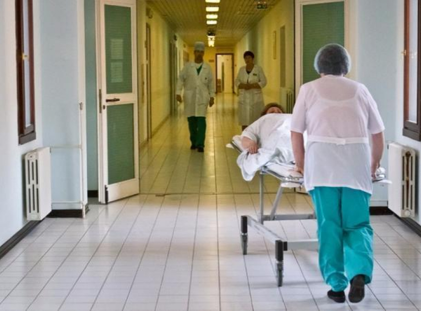 Врачей в больнице Ставрополья наказали за бизнес на коммуналке