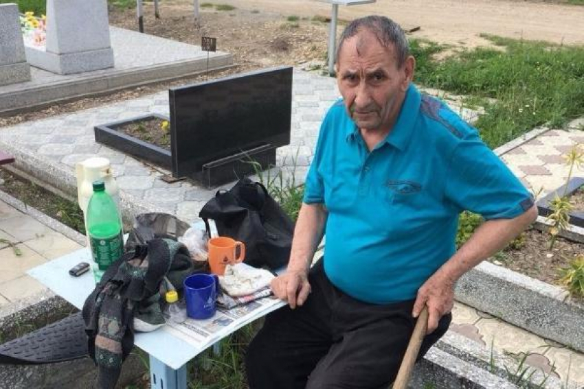 Нуждающийся в помощи пожилой мужчина пропал из больницы Пятигорска