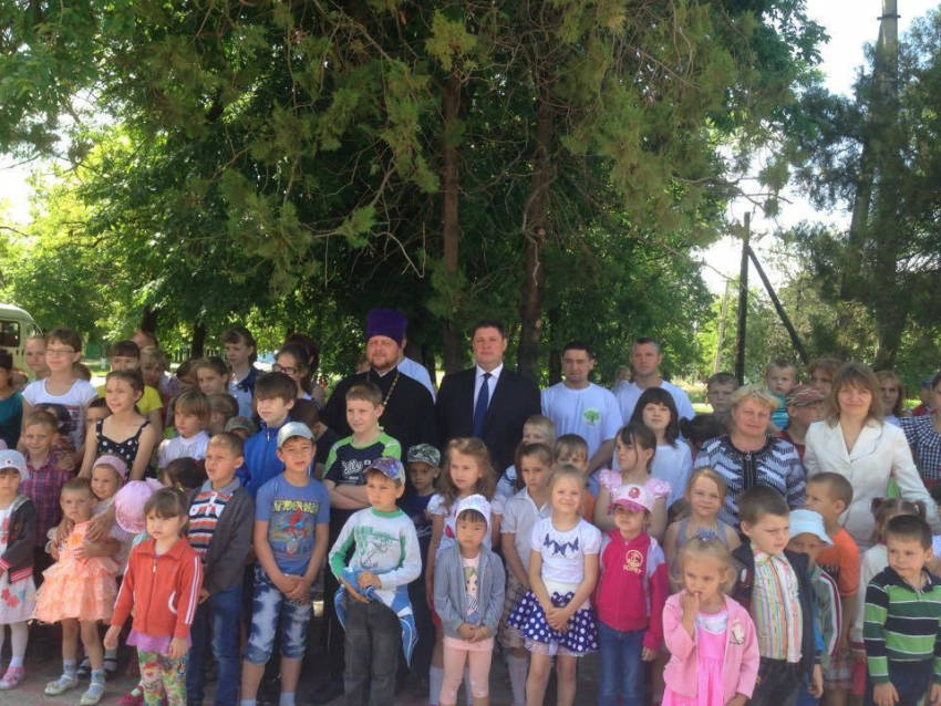 Депутат Николай Новопашин провел День защиты детей в Труновском районе