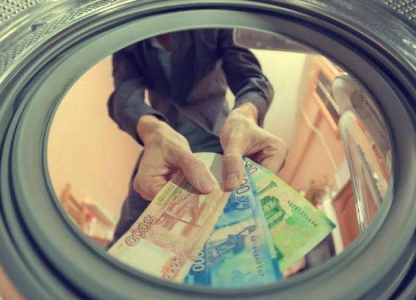Ставрополец похитил 57 миллионов и отмыл часть денег с помощью машины