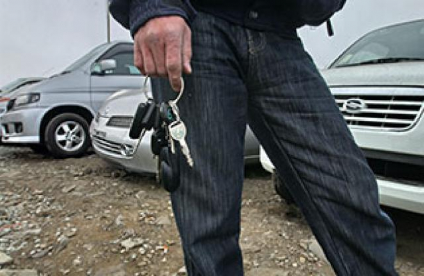 Автосалон в Москве забрал иномарку ставропольца и отказывается за нее платить