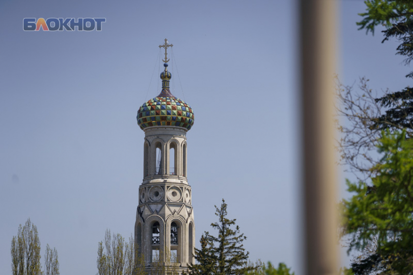 Ливень, грозы и порывистый ветер придут на Ставрополье в начале новой рабочей недели