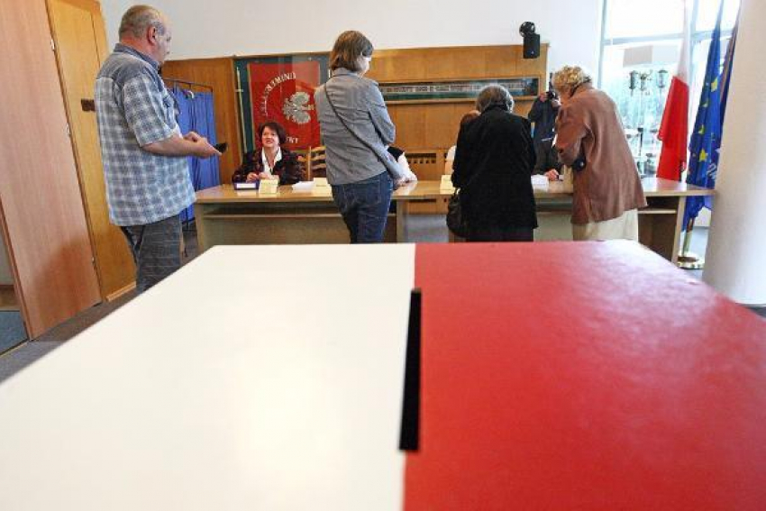 Участнику избирательной комиссии отказываются предоставить регистрационную книгу в Ставрополе