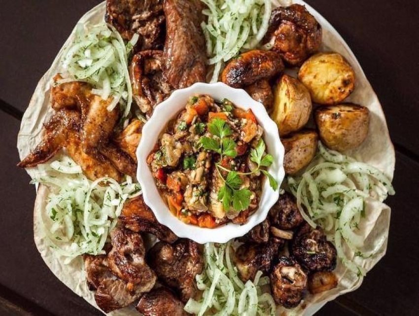 В кафе «У камина» появилось новое меню