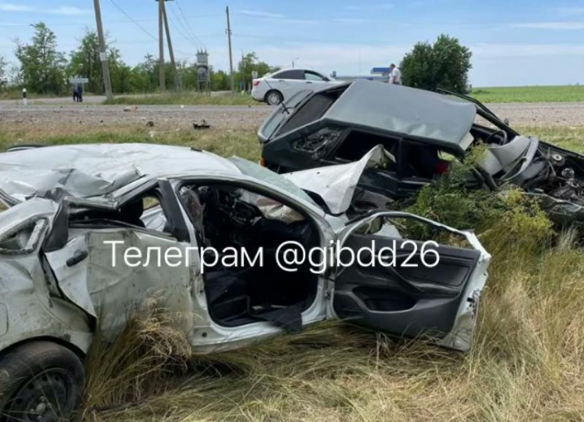 Один человек погиб и четверо пострадали в ДТП на Ставрополье 