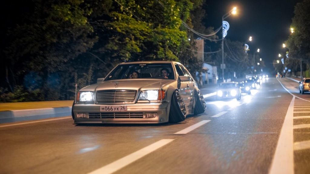 QOMetGudy3s.jpg