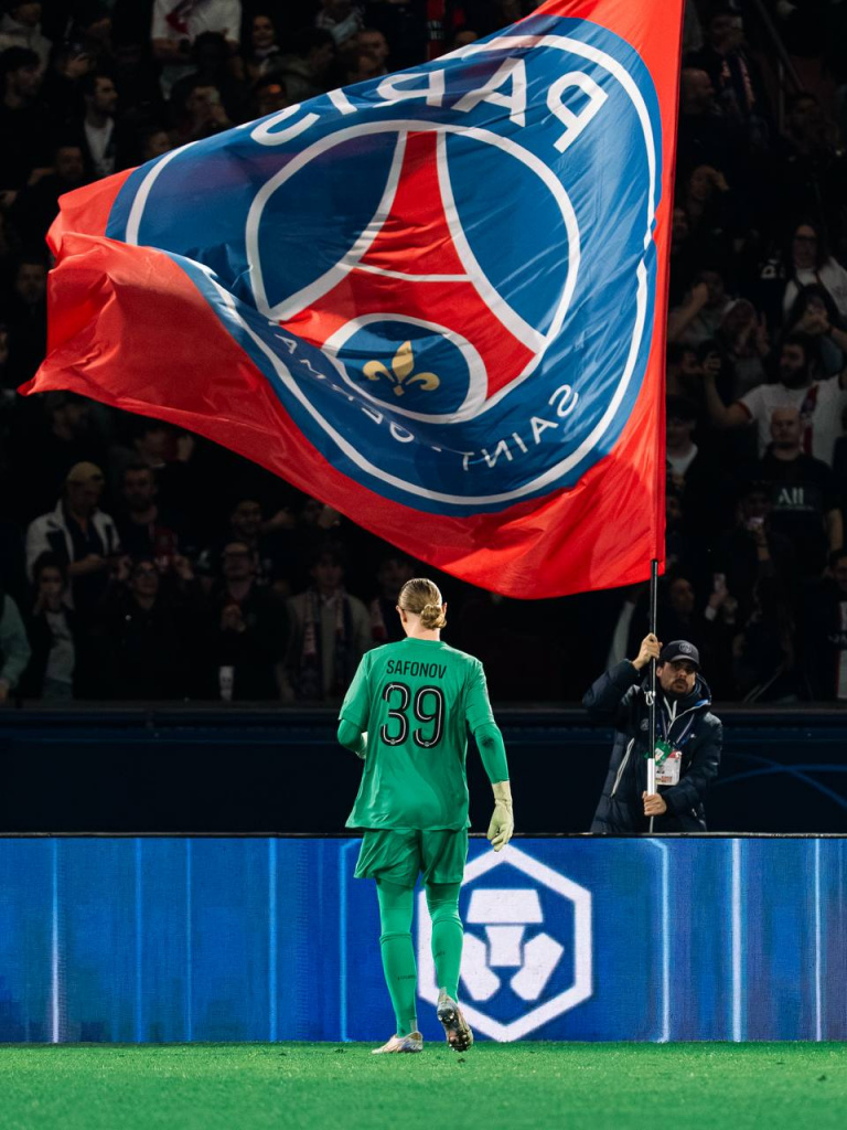 Матвей Сафонов