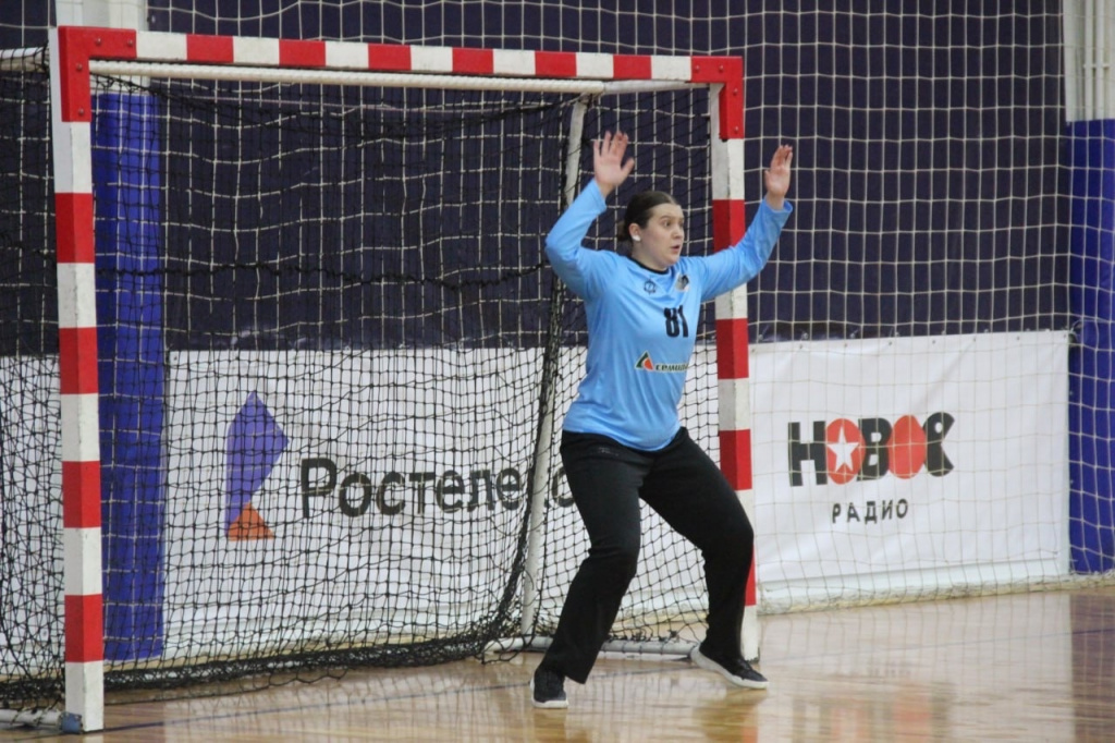 Арина Романова