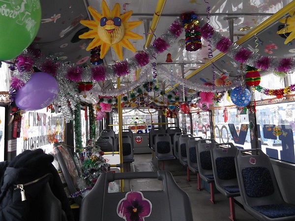 праздничный троллейбус